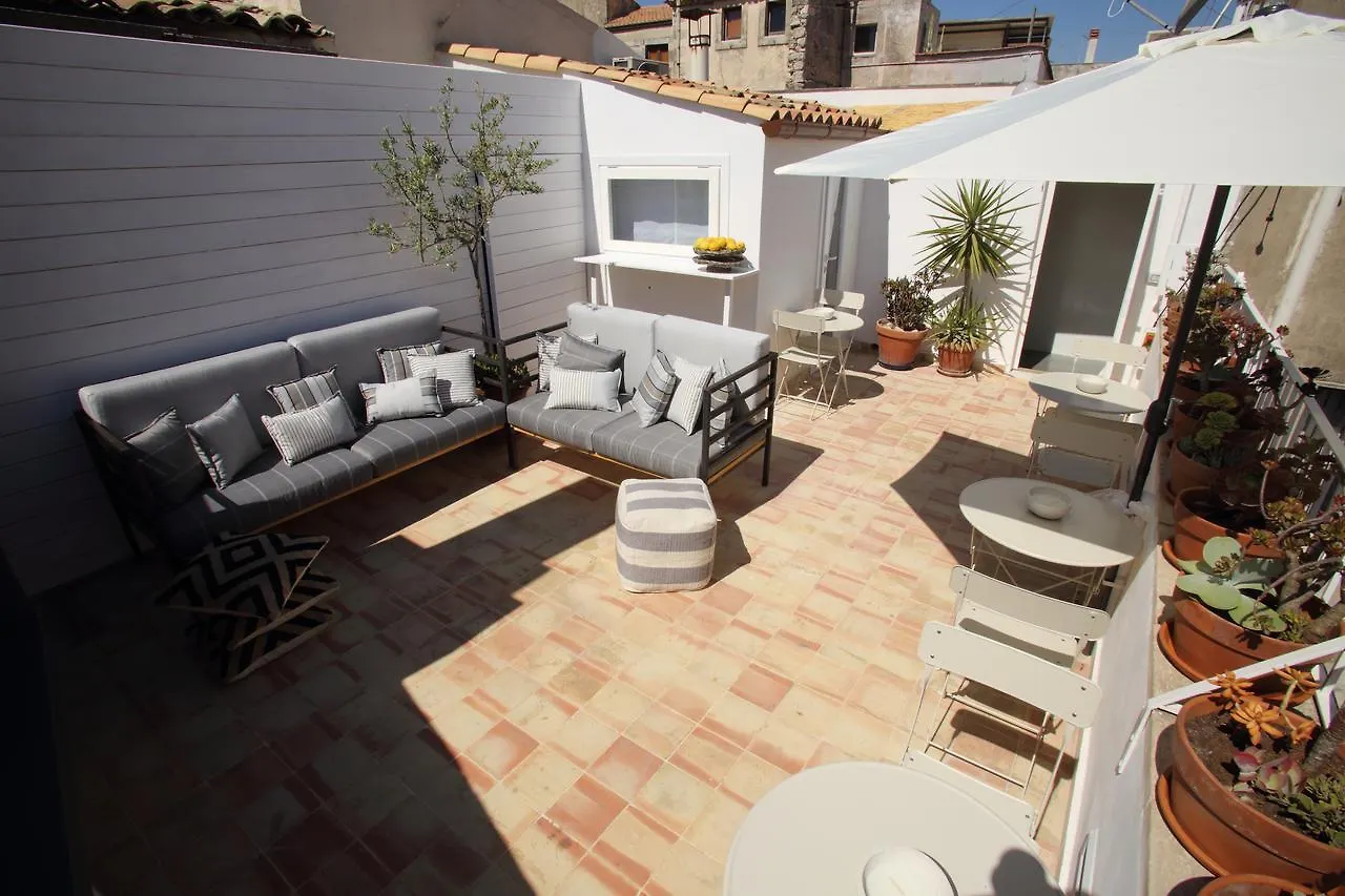 Avolio Tailored Rooms Syrakus Italien